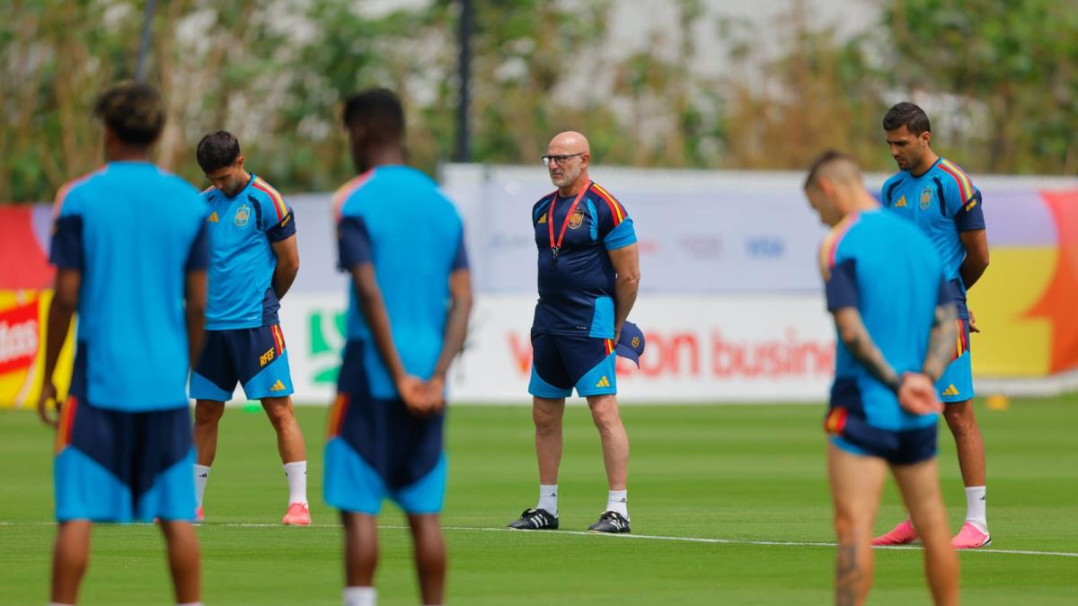 España vs Uruguay: Luis de la Fuente le toma la medida al 'Loco' Bielsa'