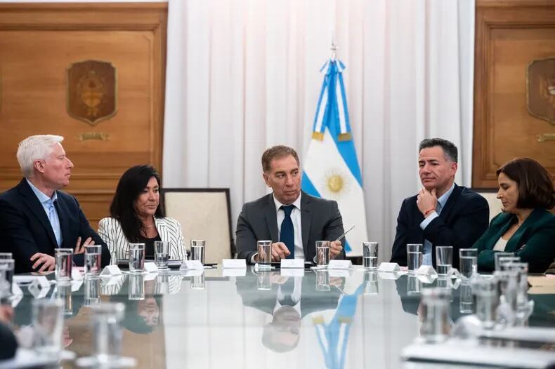 El armado de los Milei: en Córdoba, los libertarios acercan intendentes para ganar presencia territorial de cara a 2027