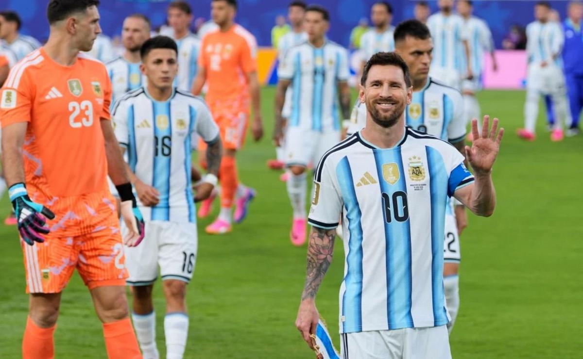 Messi, el último enganche que desafía al nuevo fútbol