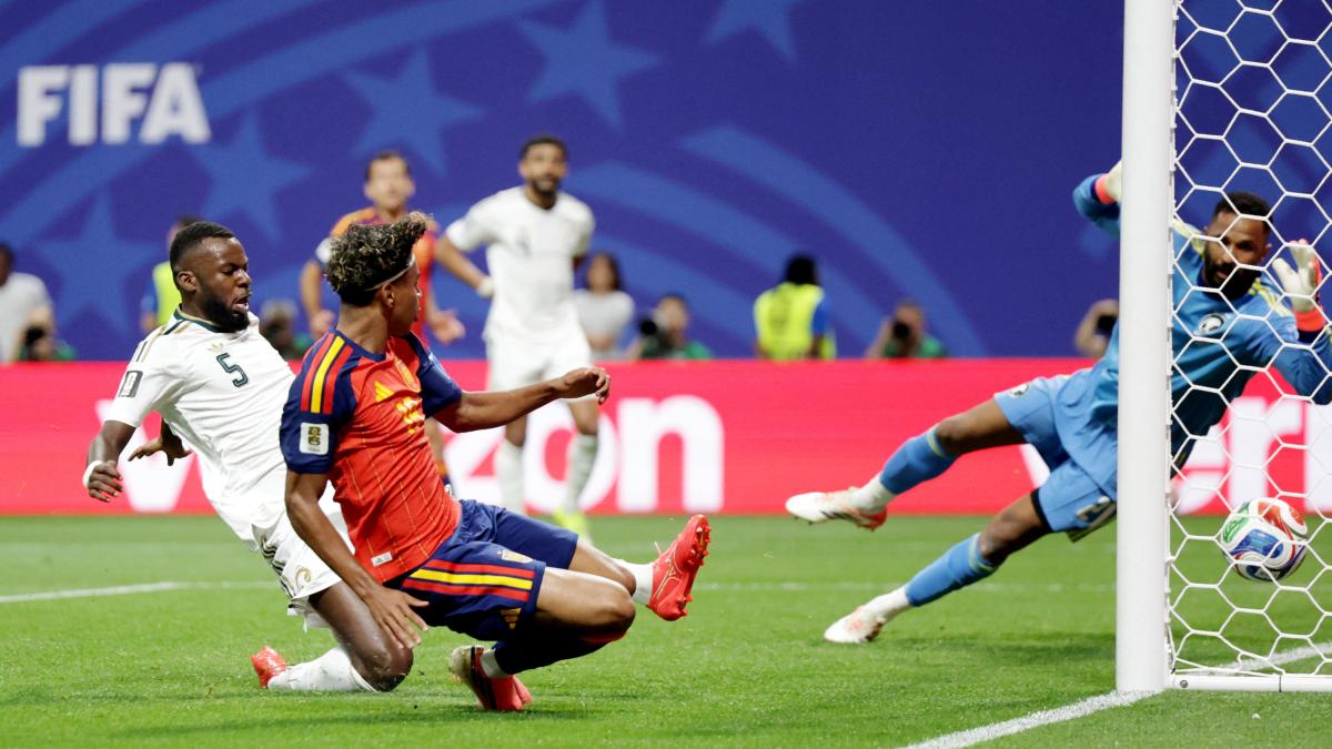 España aplasta a Arabia Saudí y asume el liderato del Grupo H en el Mundial 2026
