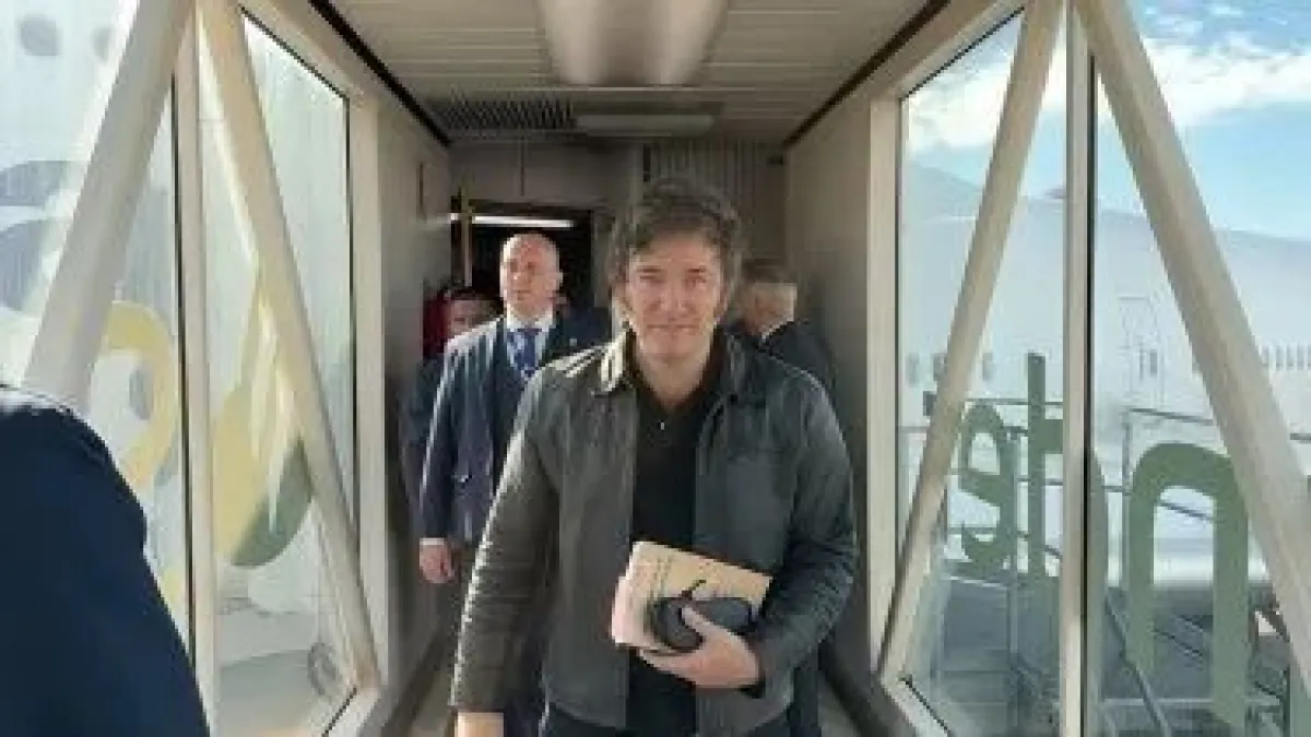 Sin reuniones oficiales, el Presidente viaja a España por sexta vez