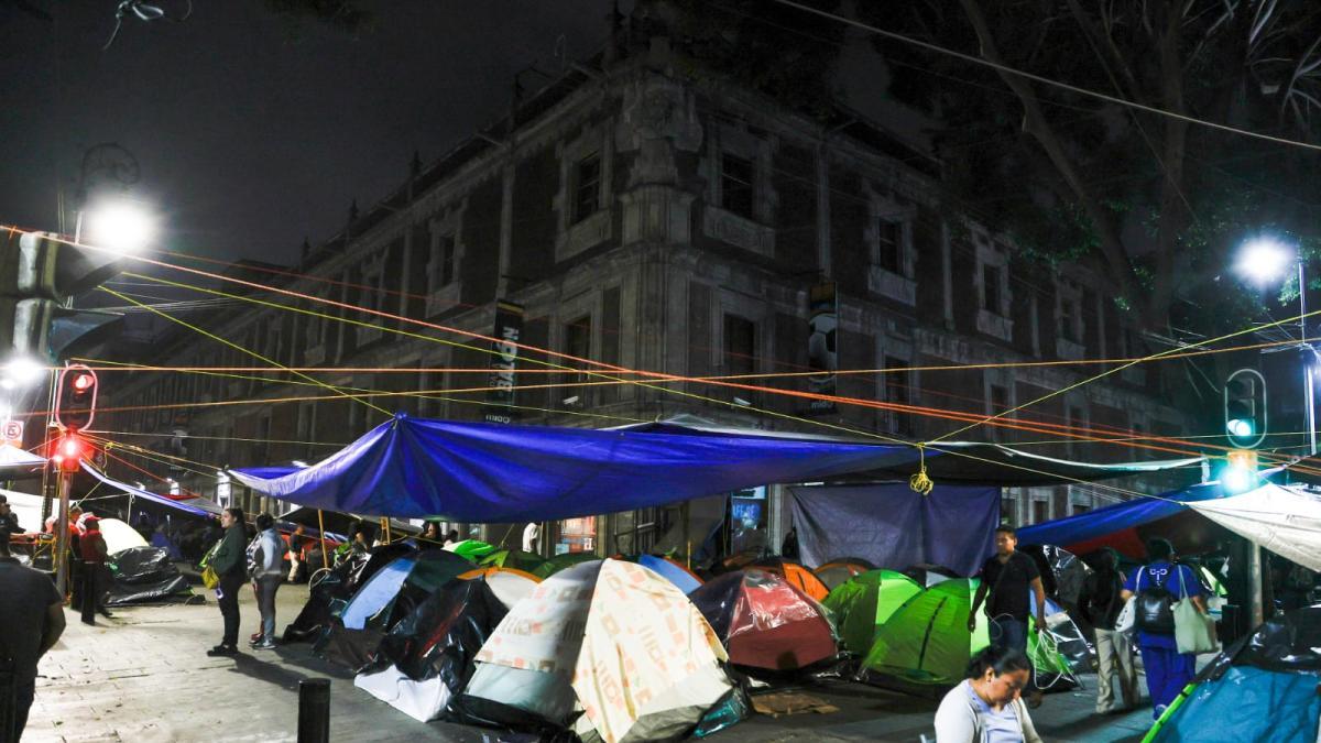 Gobierno le tiende la mano a la CNTE otra vez; los cita a diálogo este martes