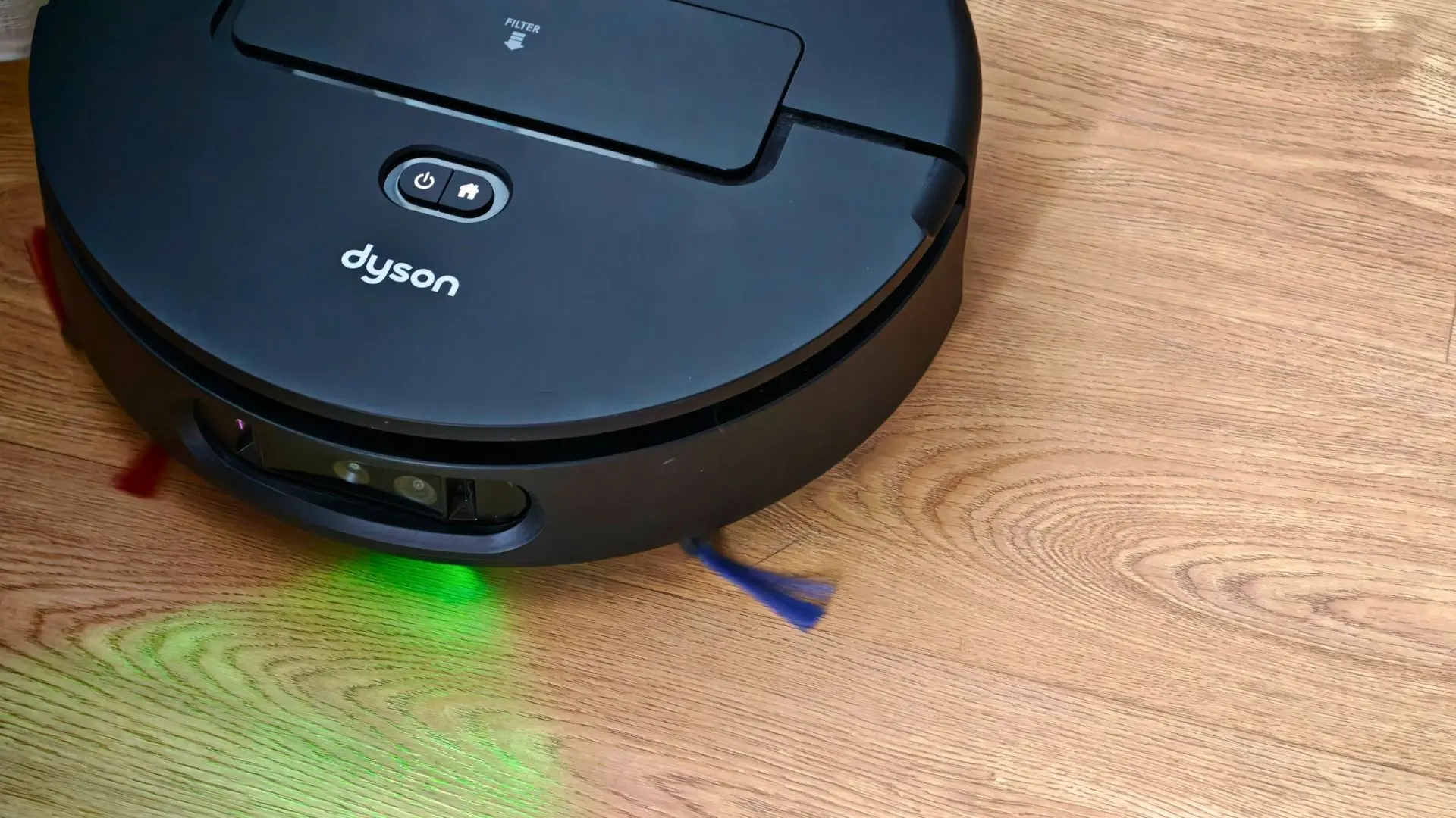 Probé el robot aspirador Spot+Scrub Ai: puro Dyson en ingeniería y diseño, pero se siente como producto de primera generación