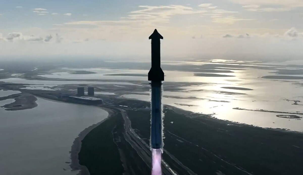 SpaceX supera 2 billones de dólares de valoración con salida a bolsa