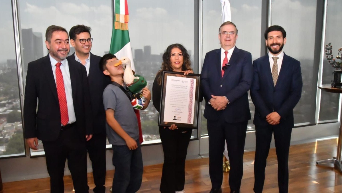 Otorgan registro de la marca Pato Merlín a su propietaria