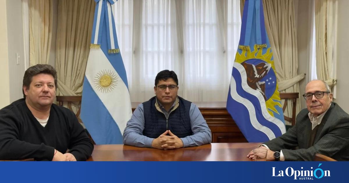 Claudio Vidal y Pedro Luxen recibieron al procurador Eduardo Sosa tras su restitución y reafirmaron el compromiso con las instituciones
