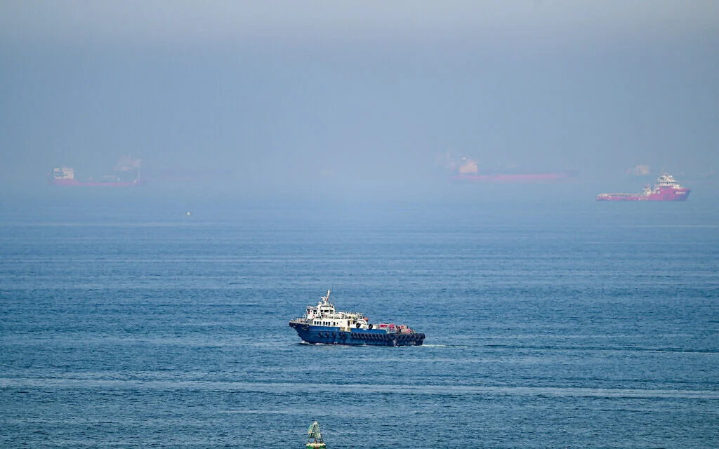 UN says Hormuz evacuation halted after ship struck in Iranian attack
