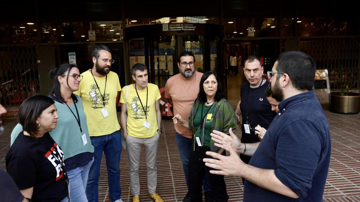 Desconvocadas las huelgas de profesores de la próxima semana salvo la del viernes
