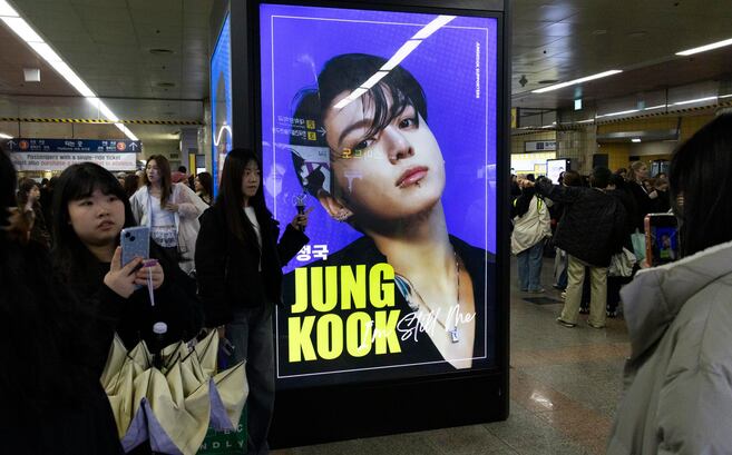 Fanática de BTS fue condenada a un año de cárcel suspendido por acosar a Jungkook