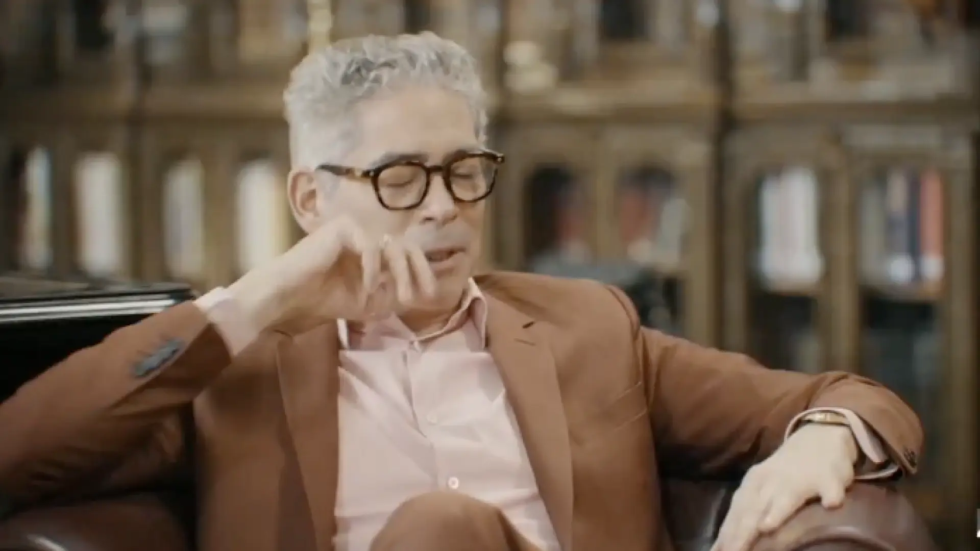 Boris Izaguirre, sobre el ictus que sufrió en plena grabación: "Fue impactante que Isabel Preysler estuviera cuando me operaron"