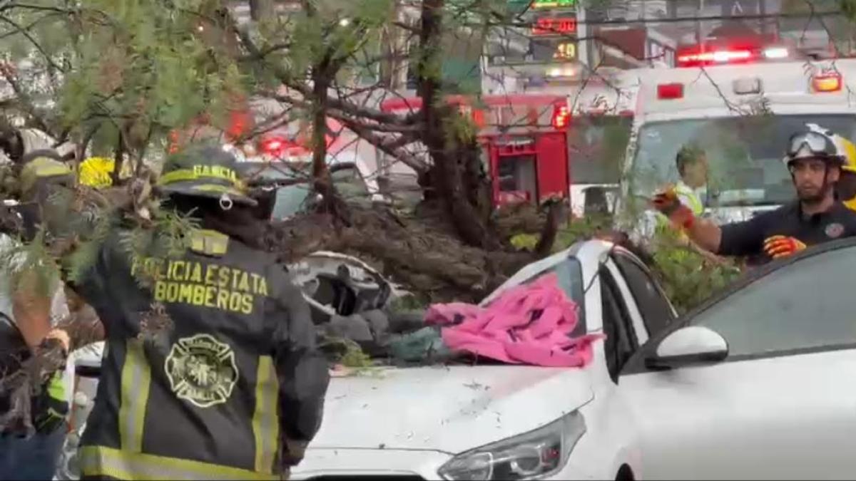 Lluvias fuertes dejan una persona muerta en Puebla