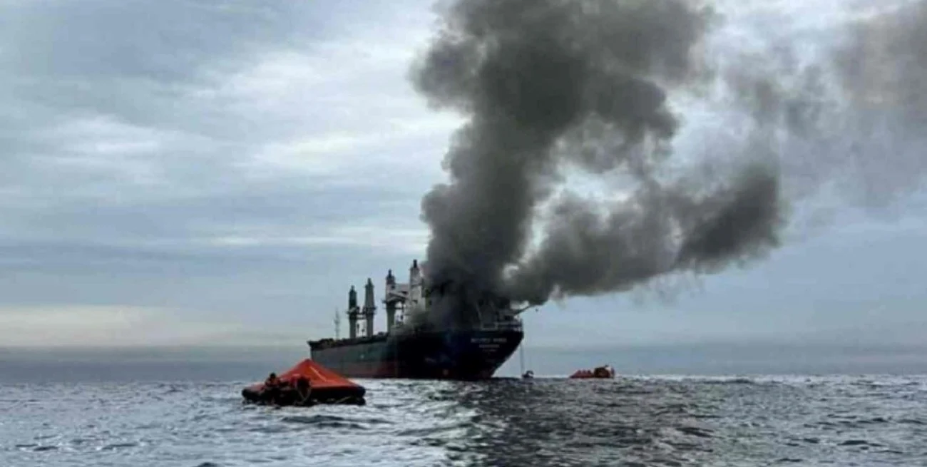 Fallecieron tres marineros indios tras un ataque de Estados Unidos a un petrolero cerca de Omán