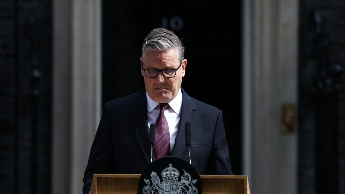 Tras dimisión de Starmer, Reino Unido se prepara para su séptimo primer ministro