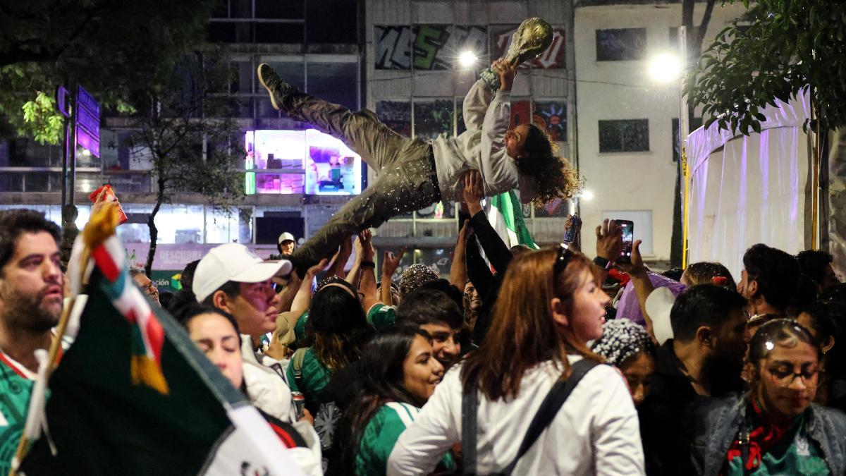 ¡Récord histórico bajo la tormenta! 800 mil personas colapsan el Ángel tras el pase del Tri