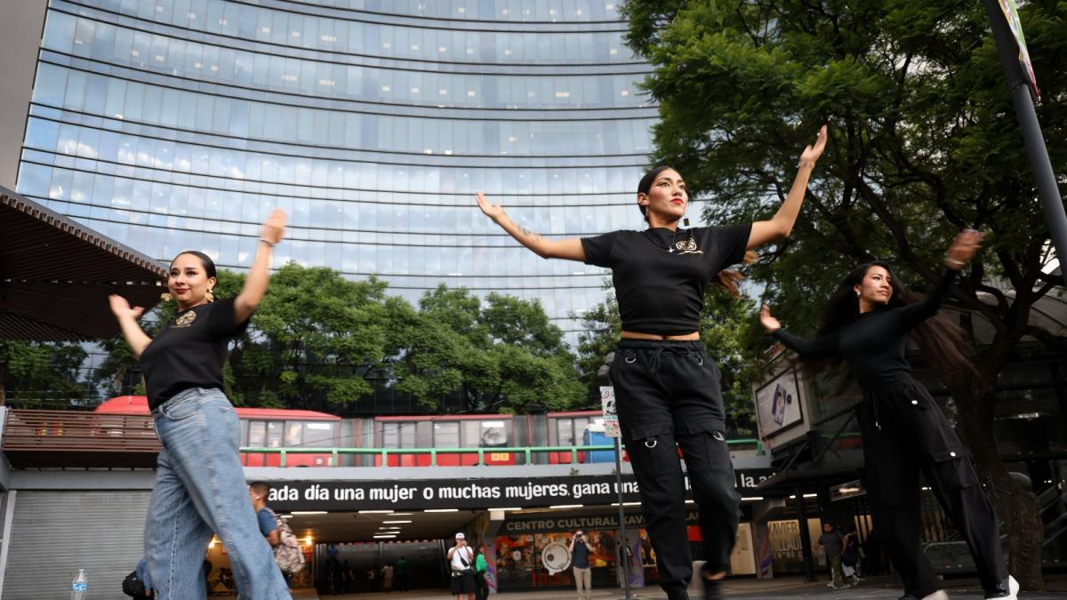 Inclusión en el escenario: La Lengua de Señas Mexicana llega a la danza folklórica y popular