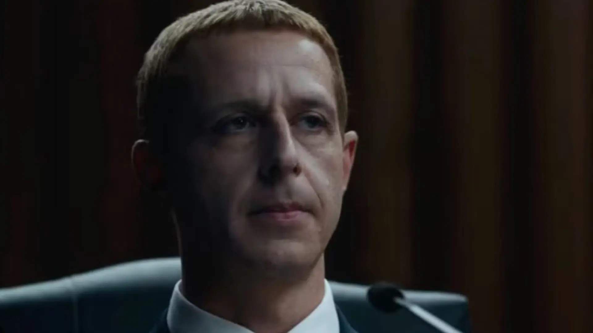 Los secretos de Facebook: tráiler y fecha de estreno de la secuela de 'La red social' con Jeremy Strong como Mark Zuckerberg