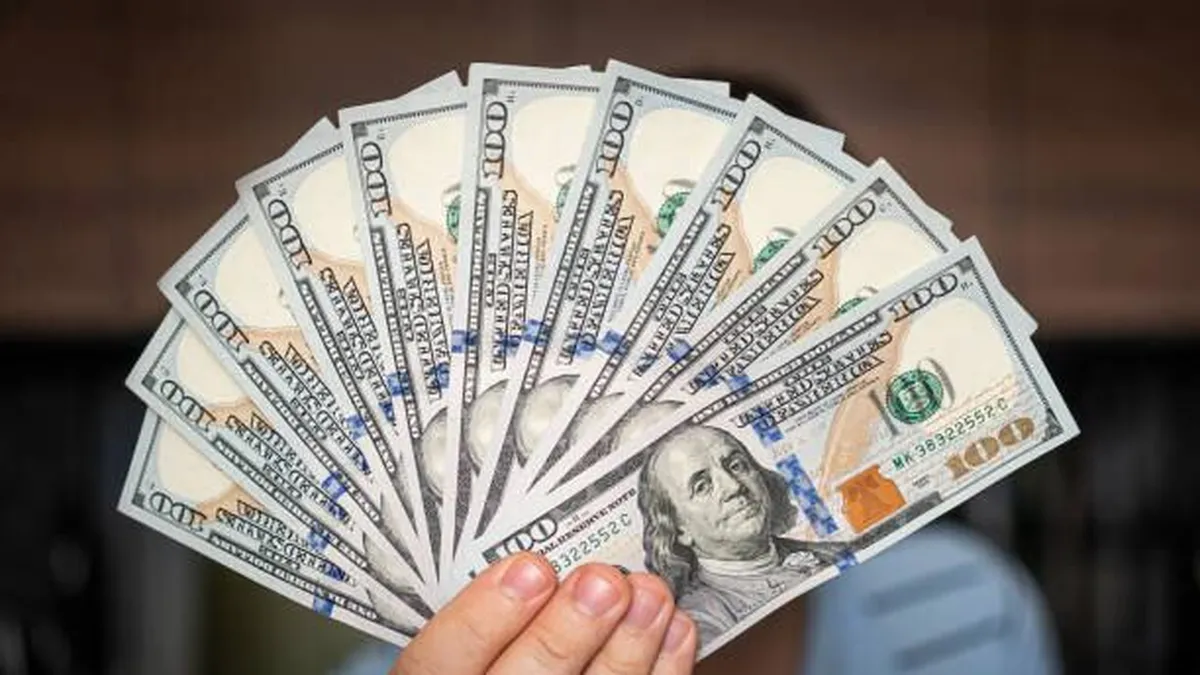 El dólar oficial subió por segunda jornada consecutiva y marcó un nuevo máximo en el año