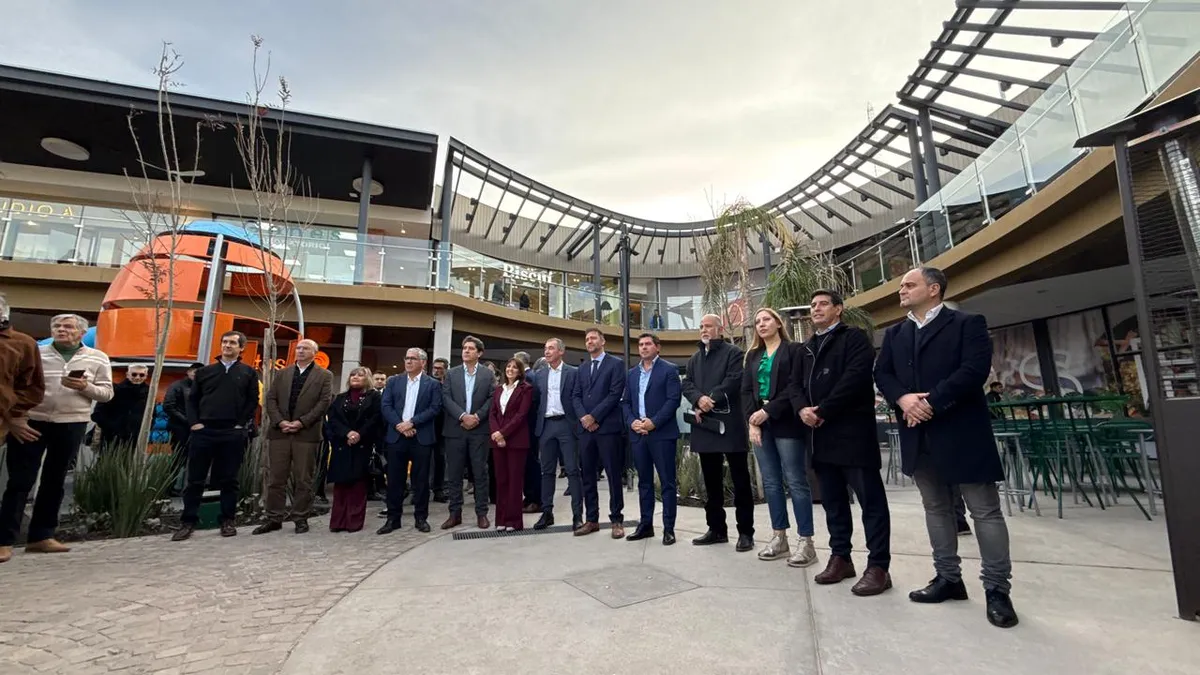 Inauguraron Hola Tulum, el primer Open Mall de San Juan con 22 locales y más de 500 empleos directos