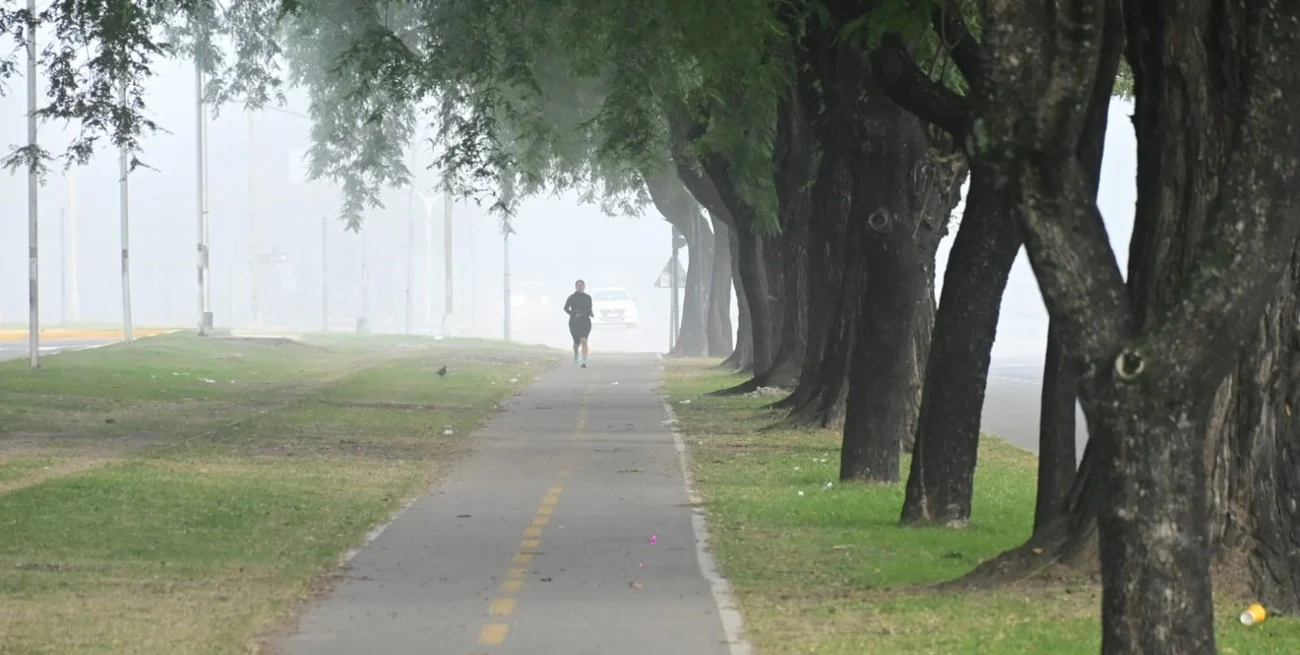 Domingo frío, con neblina y una máxima de 15°C en la ciudad de Santa Fe