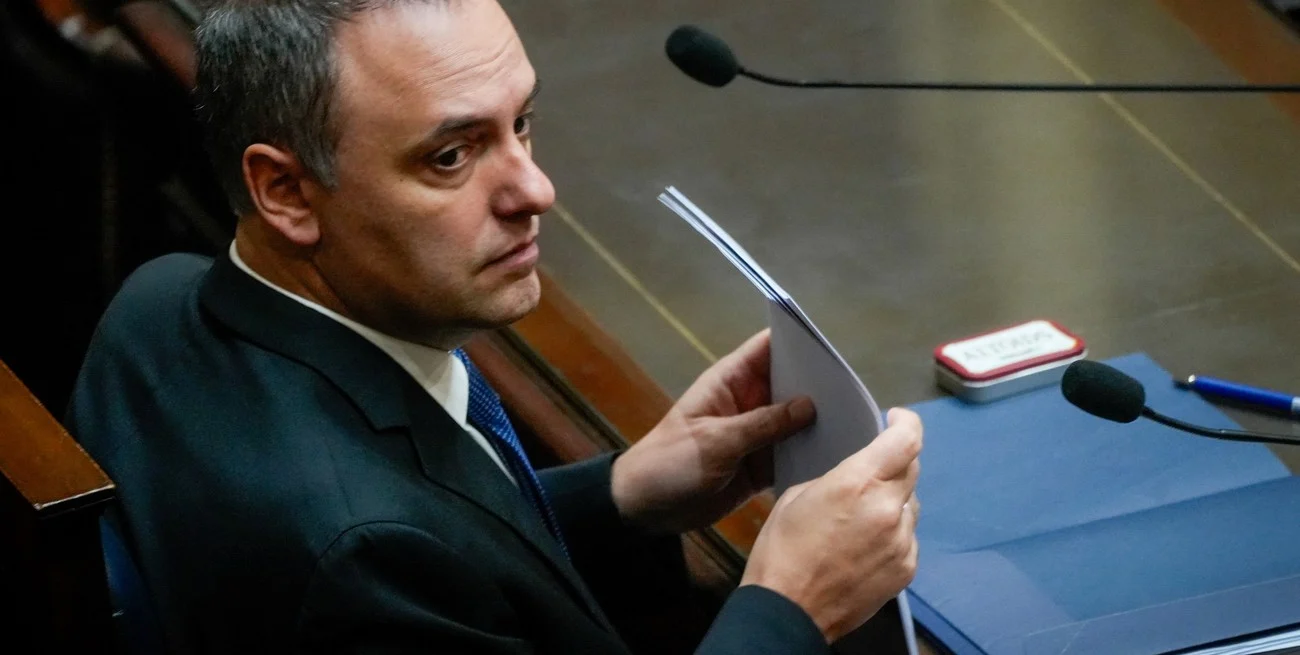Adorni confirmó que irá al Senado a presentar su Informe de Gestión