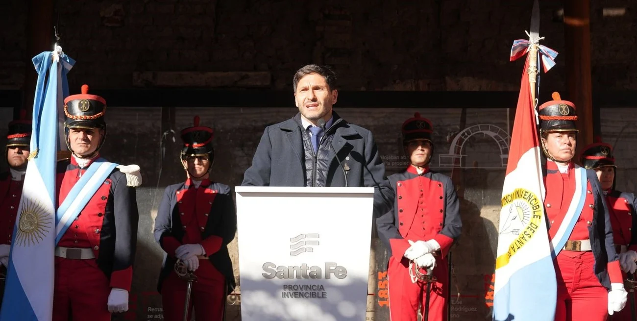 Pullaro: "Las ideas del Brigadier López siguen vigentes en un país que se dice federal, pero que no reparte los recursos con las provincias"