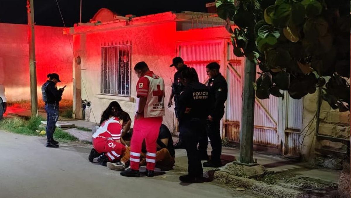 Supuesto creador de contenido es herido en los Mahattan en Torreón