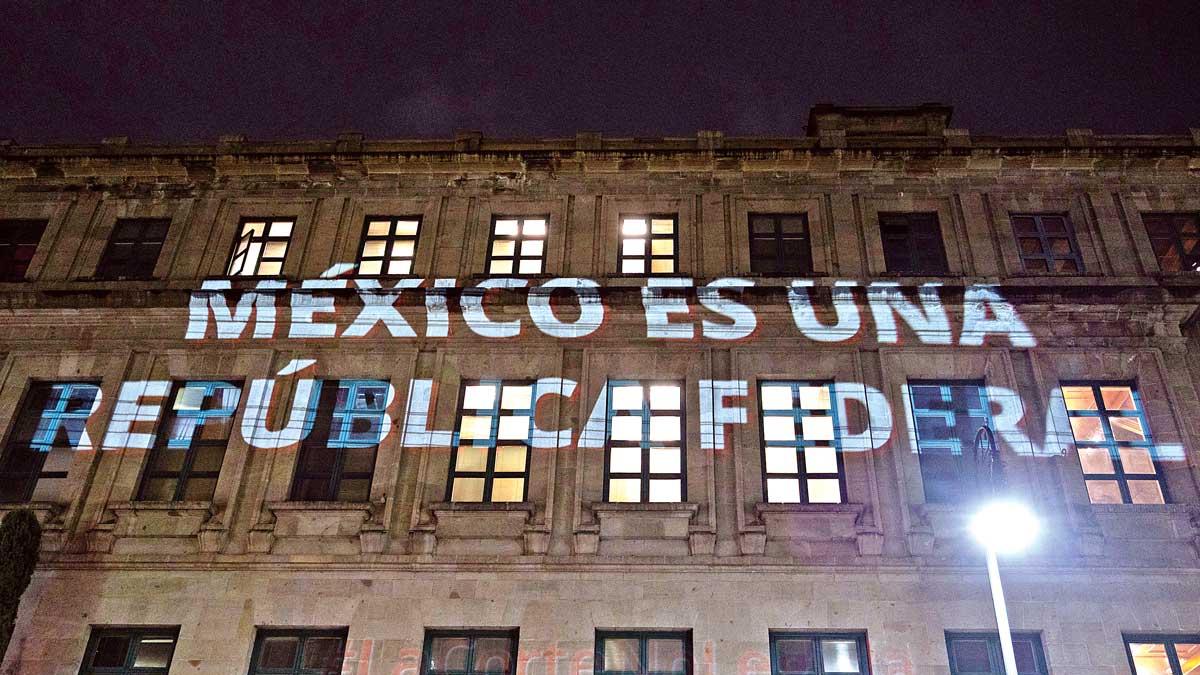 Denuncian presión de la Corte en materia de autopercepción de género en Puebla