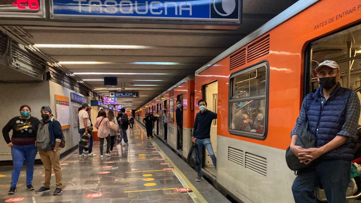 Trenes de la Línea 2 del Metro recorren toda la ruta; seis estaciones permanecen cerradas a usuarios