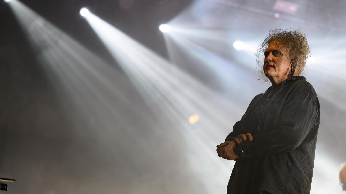 Robert Smith, líder de The Cure: "Nunca pensé que pasaría de los 30 años... y aquí estoy"