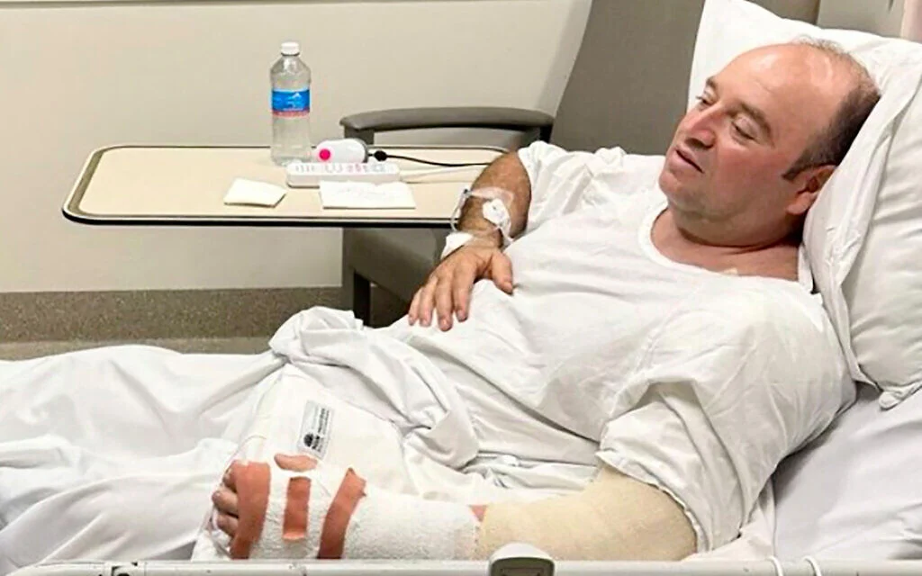Bondi Beach attack hero Ahmed al Ahmed pleads not guilty to assaulting father