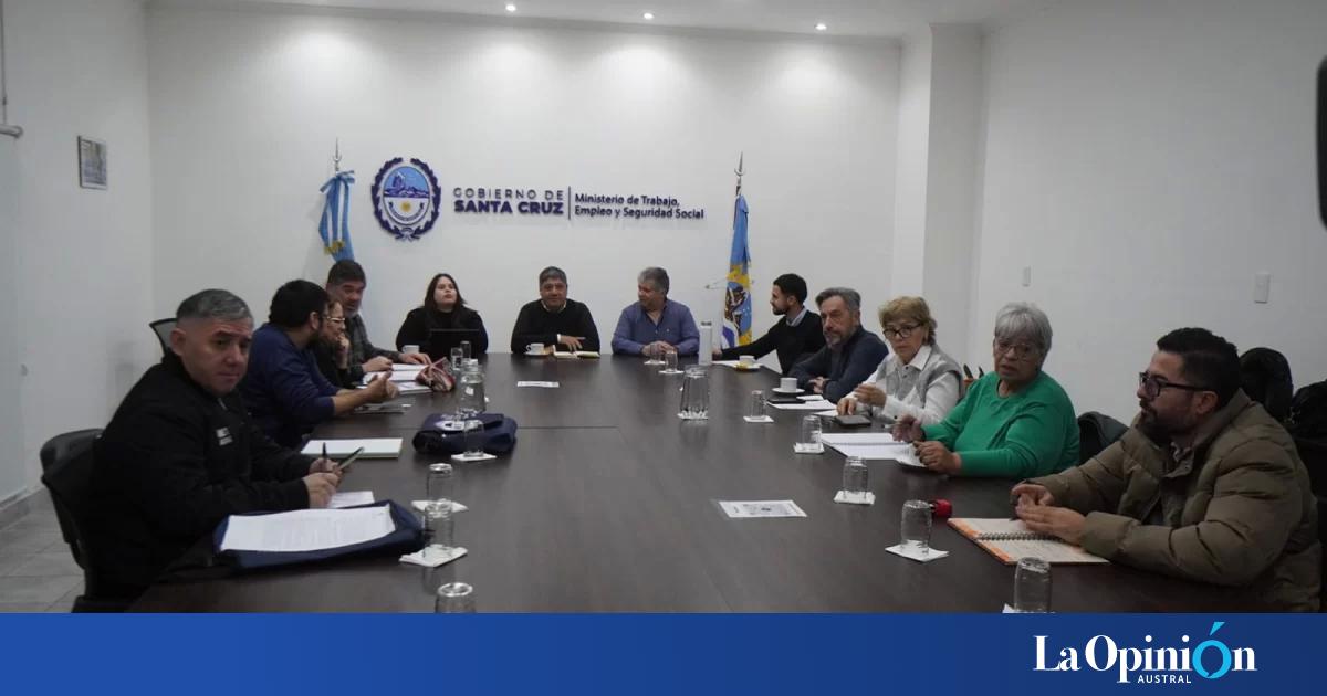 Comenzó la paritaria docente en Santa Cruz con expectativa por el pedido de aumento y los descuentos salariales por paro