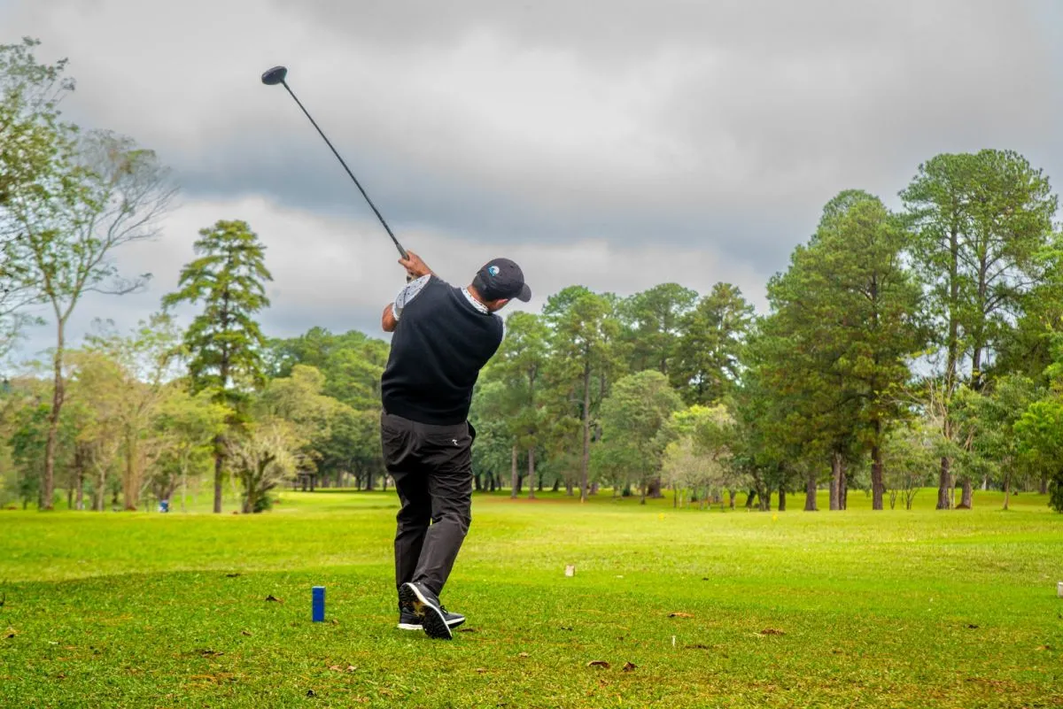 La Copa El Territorio de golf ingresó en su etapa decisiva: mañana se conocerán a los semifinalistas
