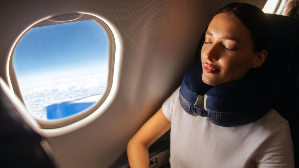 Los cojines de cuello más cómodos para ir de viaje en verano