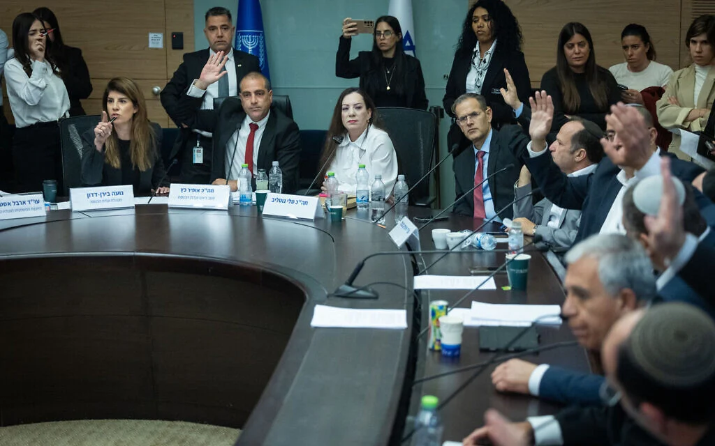 Knesset panel votes to grant Gotliv immunity for exposing Shin Bet officer's identity