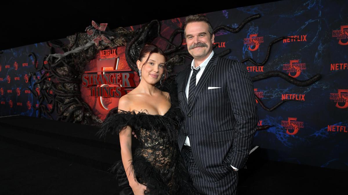 La inesperada serie de David Harbour y Millie Bobby Brown tras 'Stranger things'