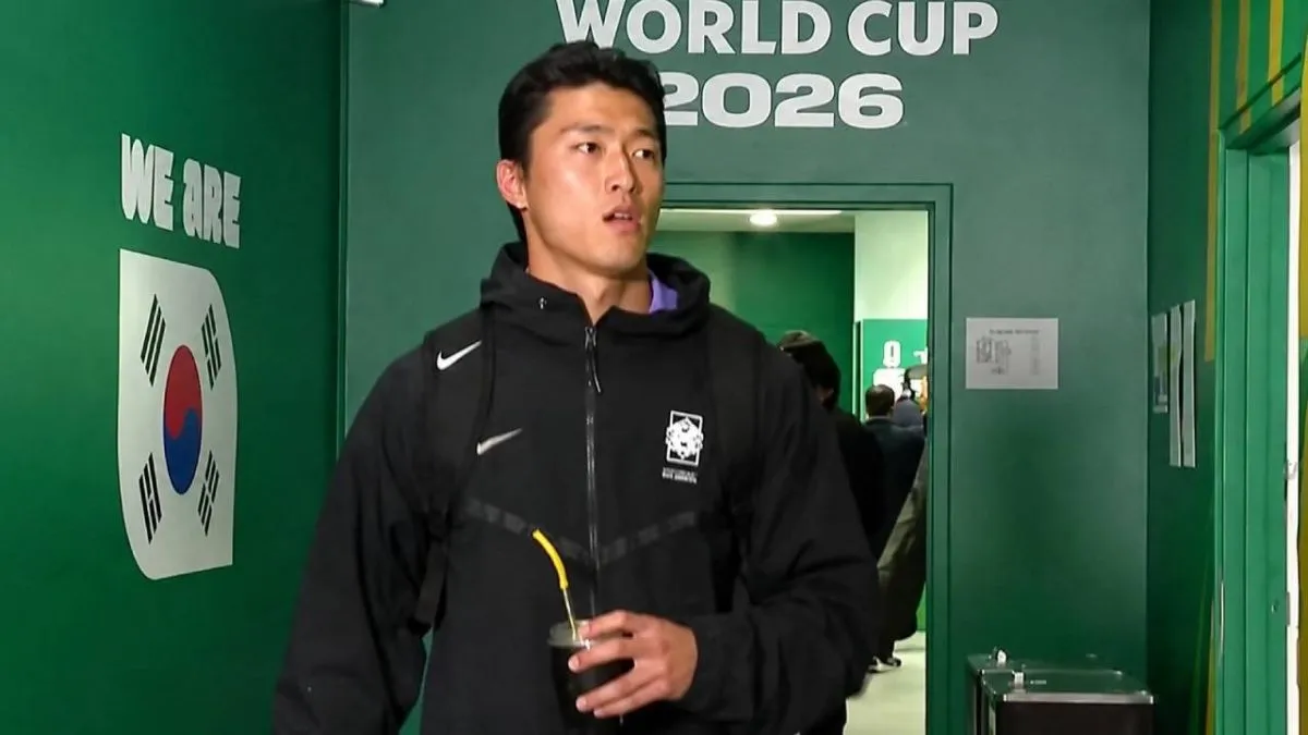 El delantero coreano que es furor en el Mundial apareció con un mate y desató la locura de los hinchas argentinos