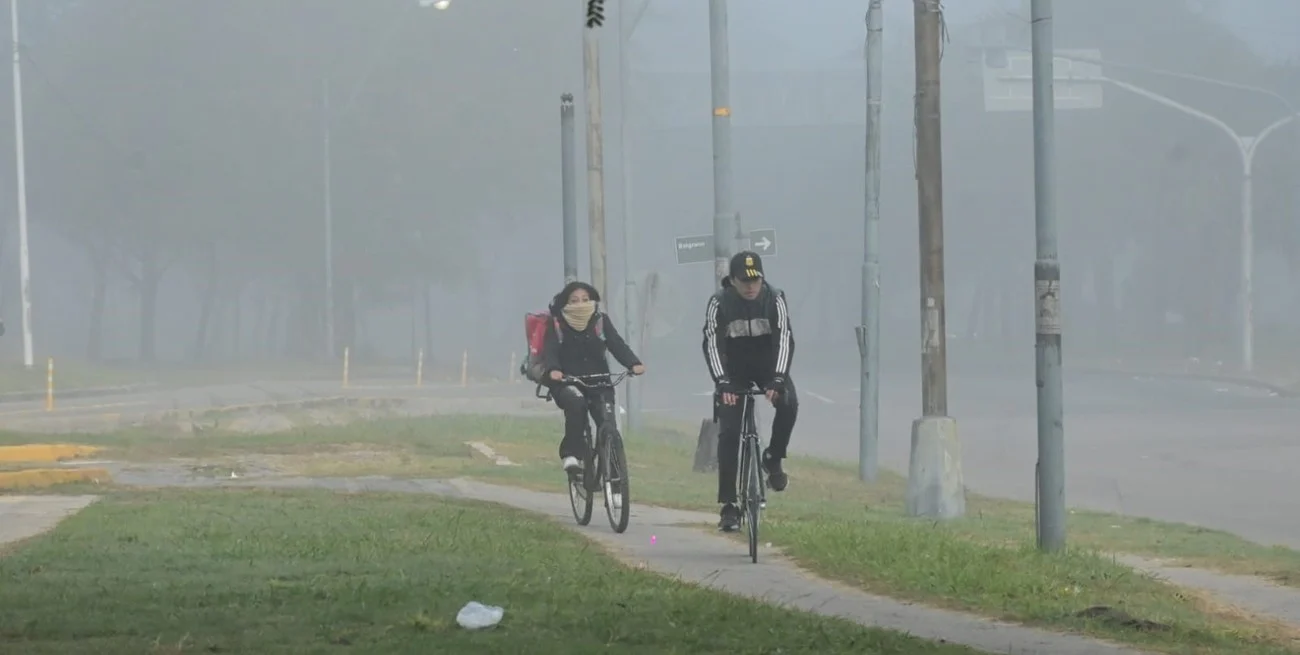 Martes con niebla, cielo nublado y una máxima de 18°C en la ciudad de Santa Fe