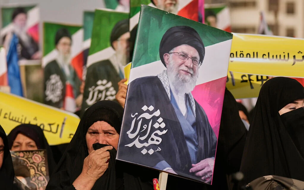 Iran's Revolutionary Guard set up Iraqi cells to attack Gulf neighbors, sources say