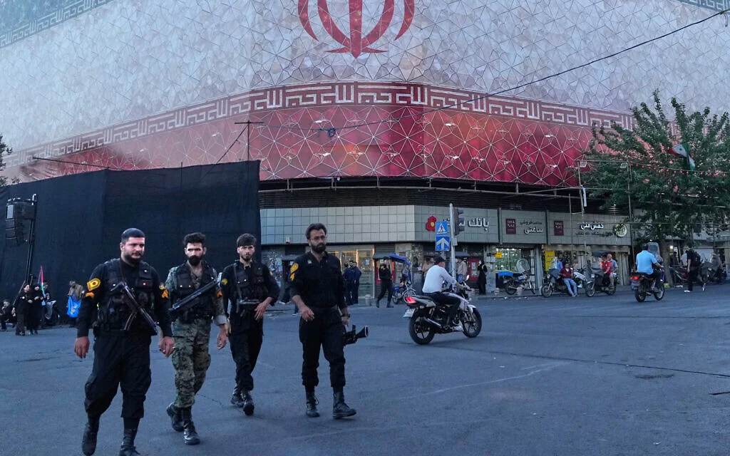 US, Iran reach deal to end war, reportedly including Lebanon conflict; Trump: Hormuz to open