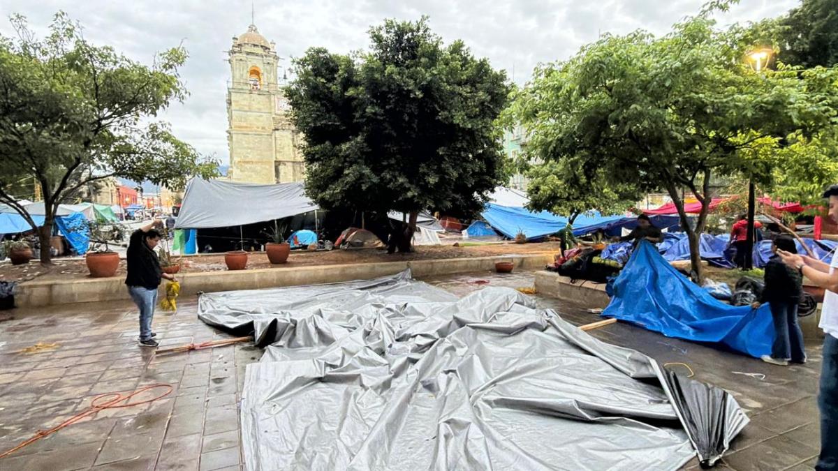 La CNTE da tregua... pero sólo en Oaxaca; retira su plantón del Centro Histórico