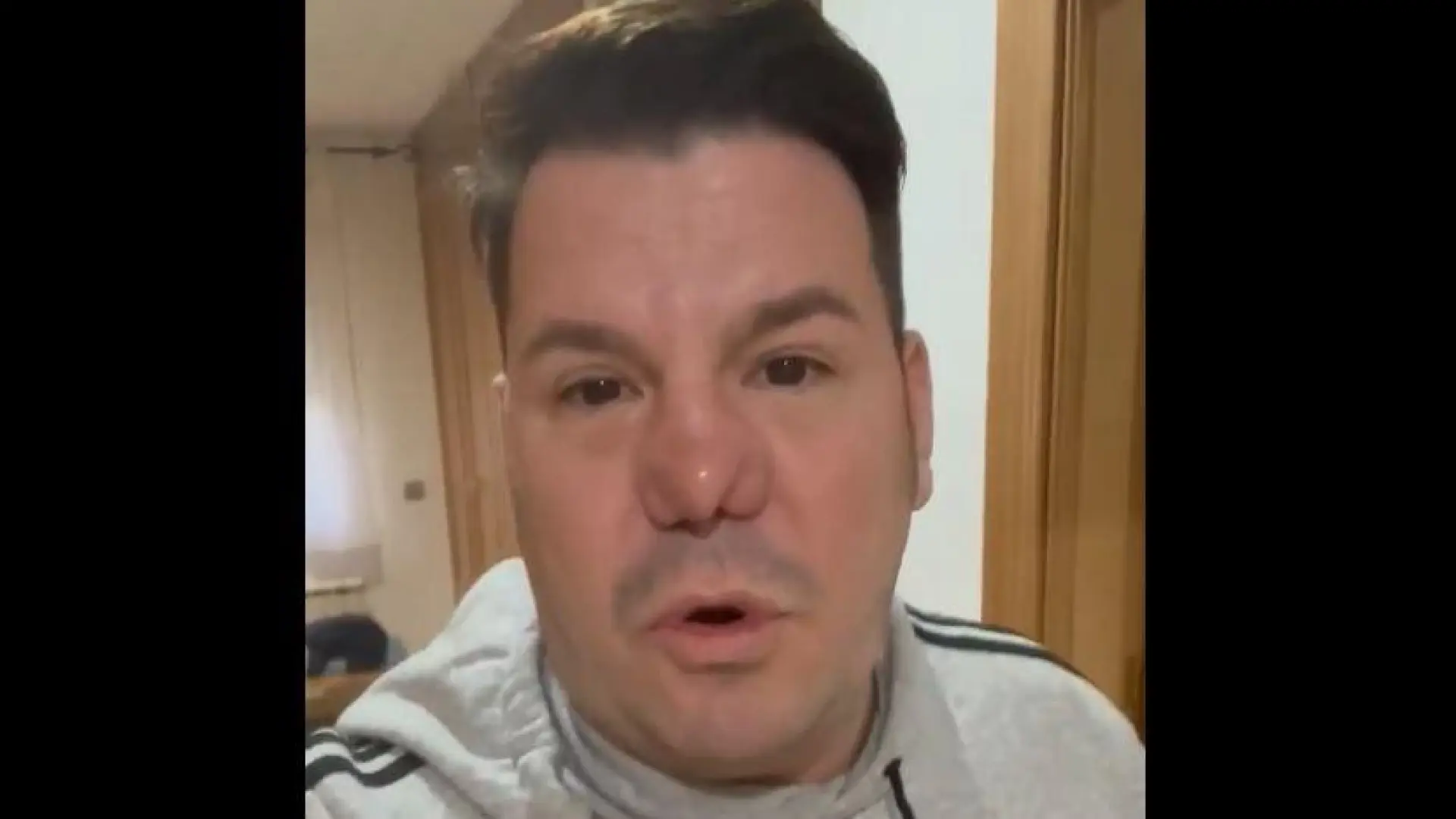 Lucas, obligado a rebajar el precio de su chalet: "¿Cómo pueden tirar el prestigio de una persona por la cara?"