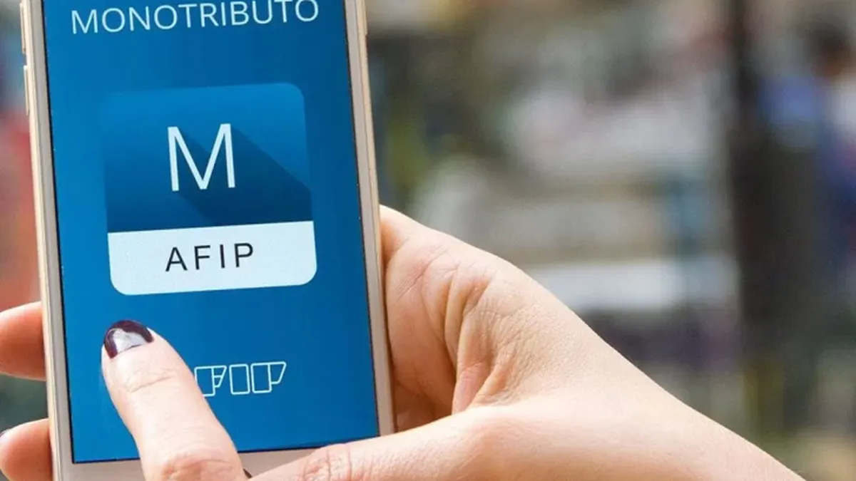 Monotributo: ARCA dio la fecha límite para recategorizarse o habrá multas