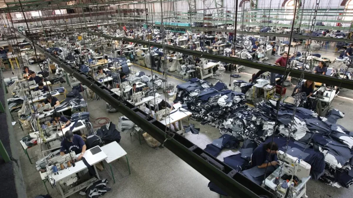 Freno de mano: la industria nacional volvió a caer en mayo y algunos sectores operan hasta 30%