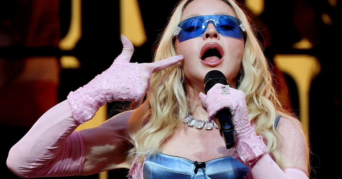 Madonna explotó contra la adicción a las pantallas en los conciertos: "Dejen sus malditos teléfonos y conéctense"