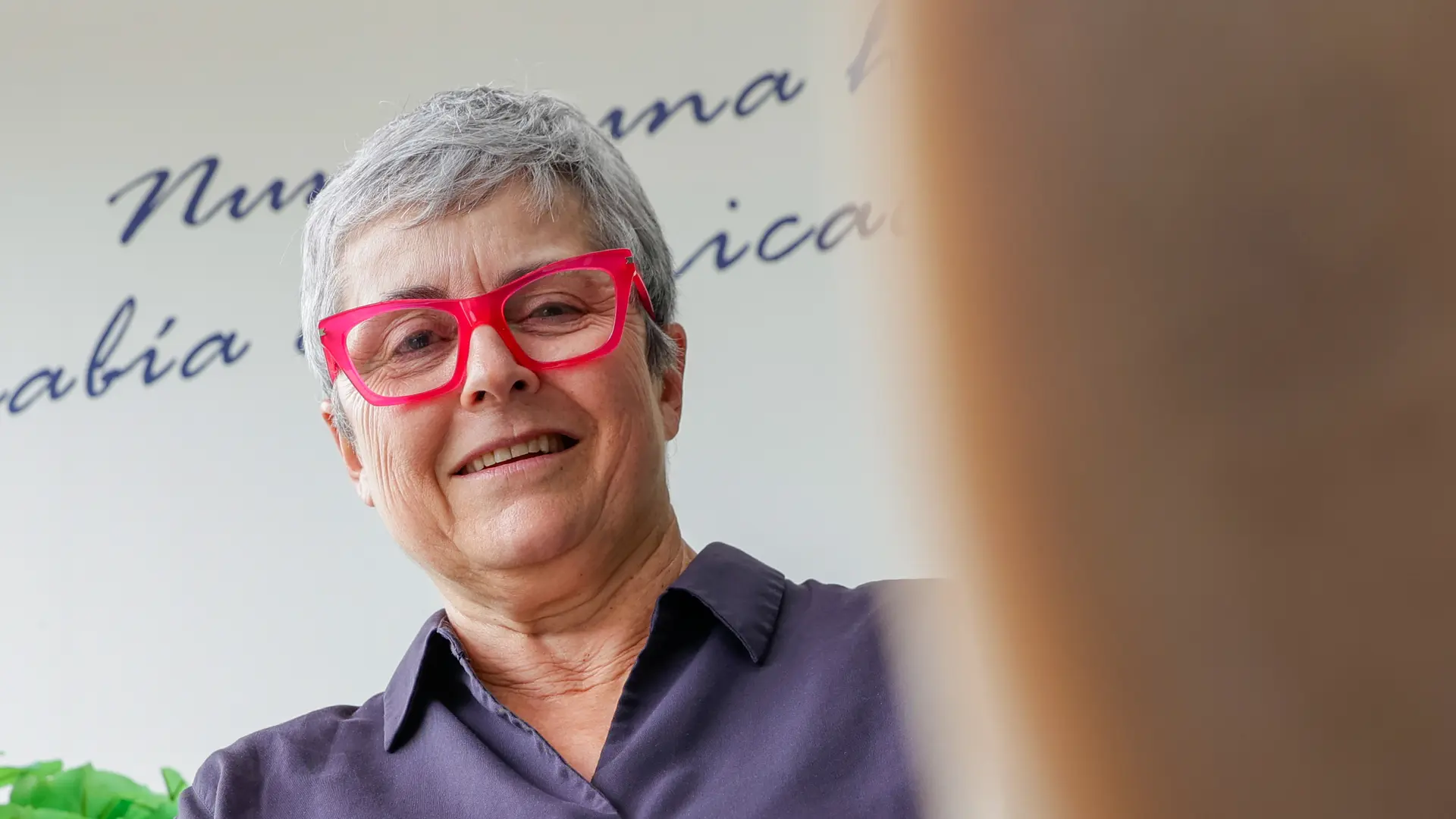 Eva Orúe a pesar de la Feria desvelando sus gustos literarios: "Me habría gustado escribir 'Adiós, Volodia', de Simone Signoret"