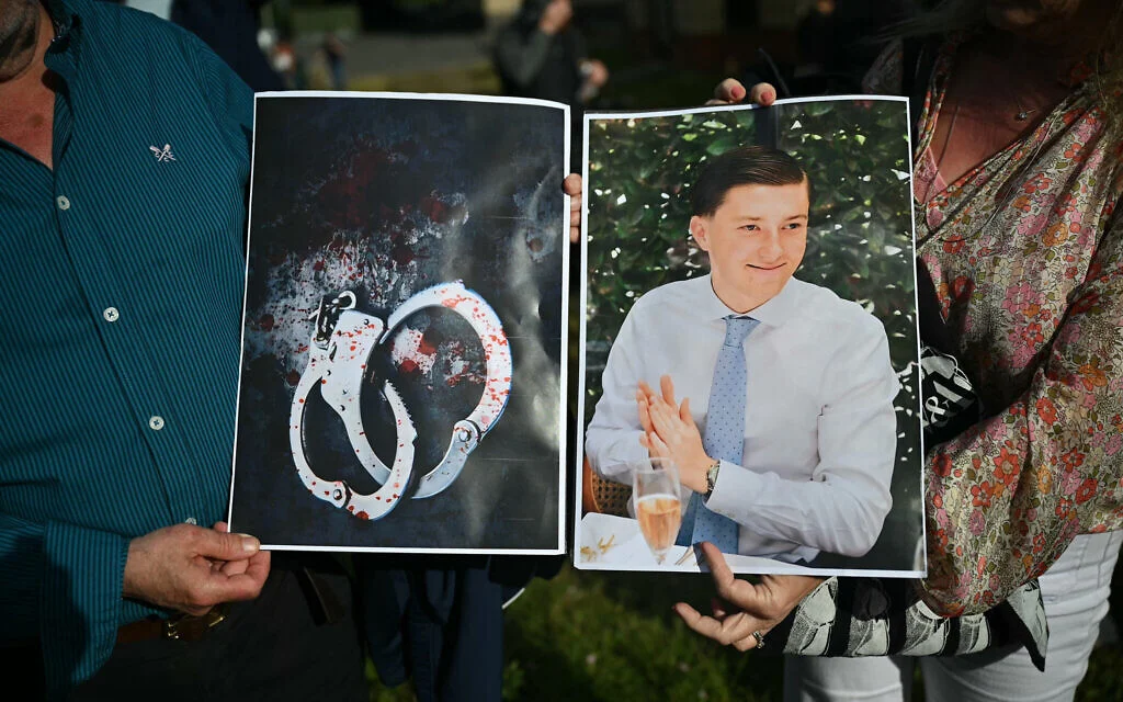 'I can't breathe': outrage, violent far-right protests after UK police handcuff dying student