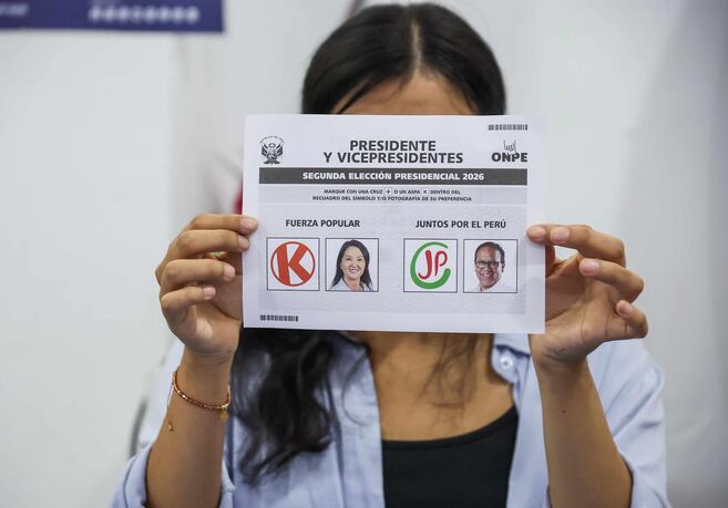 Roberto Sánchez denuncia "fraude" y dice que no reconocerá un gobierno de Keiko Fujimori
