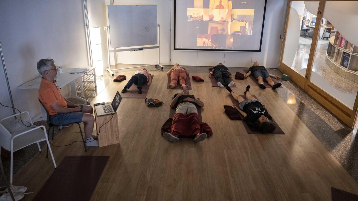 Aprender a convivir con la enfermedad de las mil caras: el reto invisible de la Esclerosis Múltiple