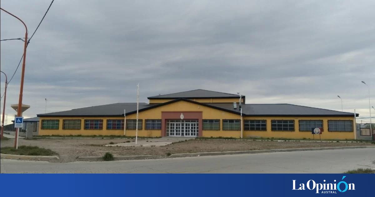 Polémica en un jardín de Pico Truncado: denuncian falta de rendición de fondos para camperas de egresados