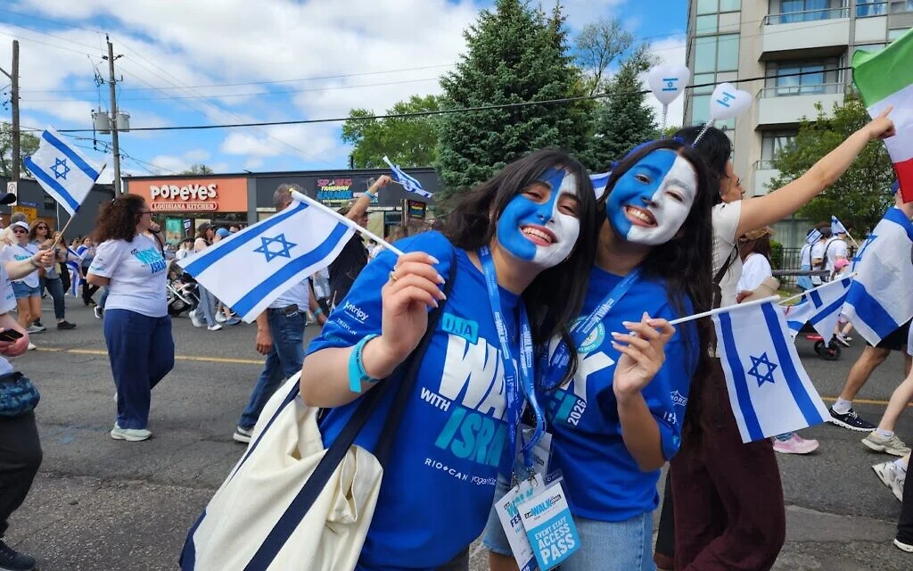Record turnout for Toronto pro-Israel march as violent antisemitism spikes across Canada